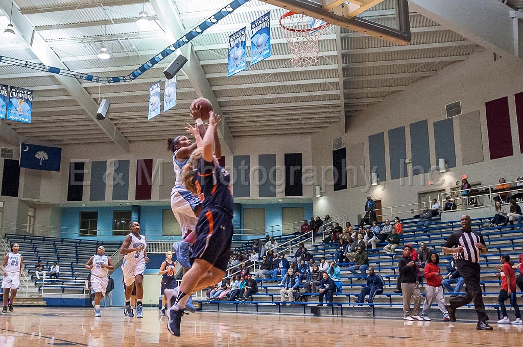 LCavs vs Chapman 12-10-13 0143.jpg